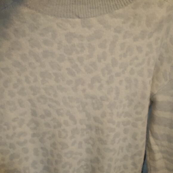 Rails Lana cheetah & Zebra Wool & Cashmere-Blend Sweater. Size Medium - Picture 5 of 5